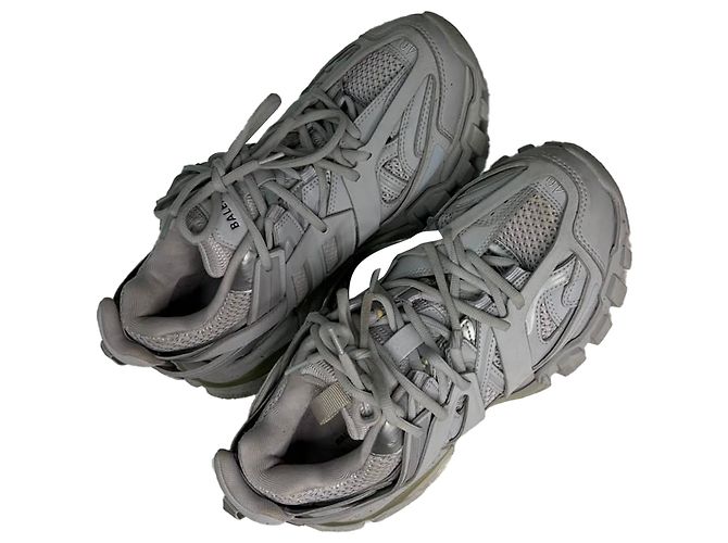 Balenciaga Track Sneaker mit recycelter Sohle aus grauem Polyurethan - Ansicht 8