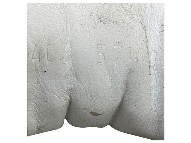 Sneakers basse Gucci GG in pelle bianca goffrata Bianco - vista 12