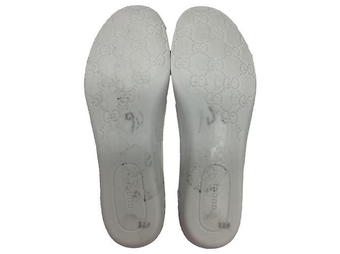 Sneakers basse Gucci GG in pelle bianca goffrata Bianco - vista 7