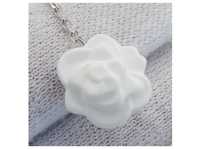 Collana Chanel per donna, nome del marchio, diamante, agata bianca, camelia, oro, gioielli. Bianco - vista 10