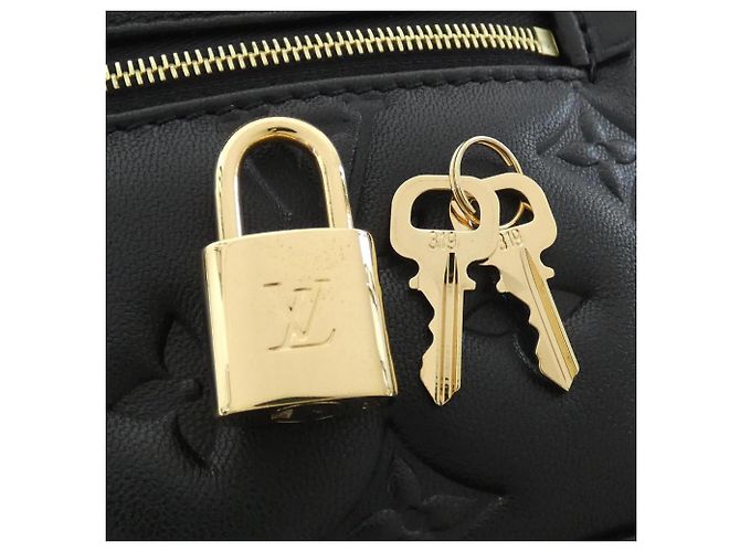 Louis Vuitton Coussin Rucksack MINI Schwarz - Ansicht 5