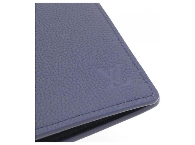 Louis Vuitton LV Aerogram Portefeuille Brazza Wallet Azul marino - vista 3