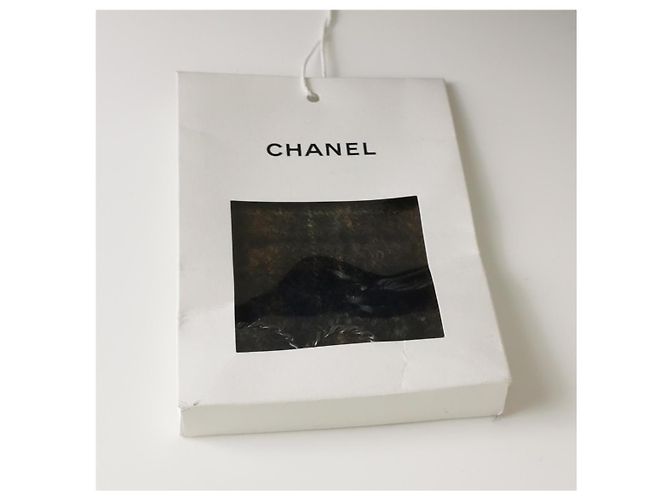 Chanel Fall 2019 RTW Tweed-Jacke mit Karomuster Braun Mehrfarben Grün Dunkelblau - Ansicht 5
