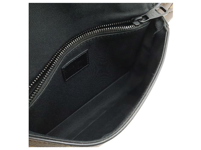 Borsa a tracolla Louis Vuitton Monogram S-Lock Nero - vista 8