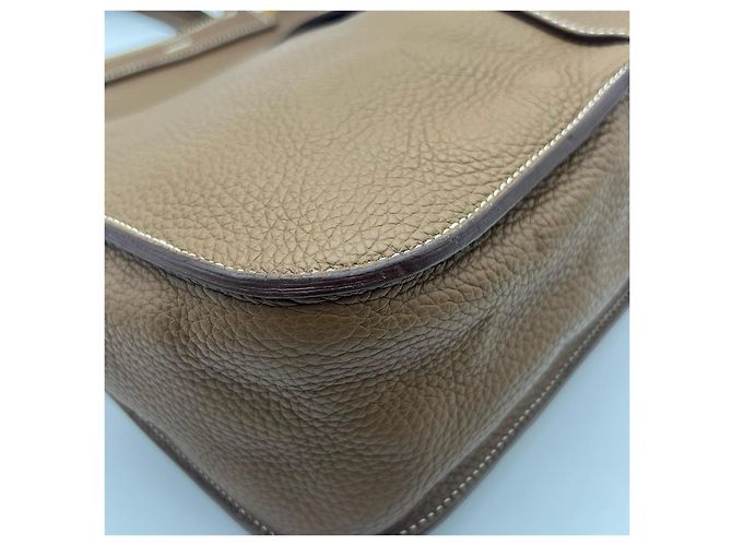 Borsa a tracolla Hermès Halzan 31 in pelle Cammello - vista 8