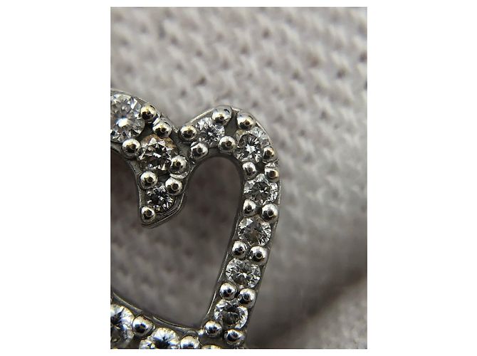 Collana con pendente Tiffany & Co. Paloma's Love Heart in oro bianco 18K e diamanti - vista 18