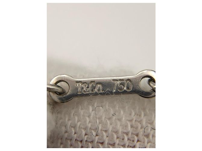 Collana con pendente Tiffany & Co. Paloma's Love Heart in oro bianco 18K e diamanti - vista 21