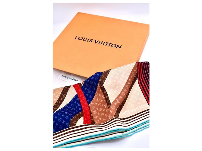 Louis Vuitton Monogram Schal Braun Weiß Rot Blau Beige Hellblau - Ansicht 11