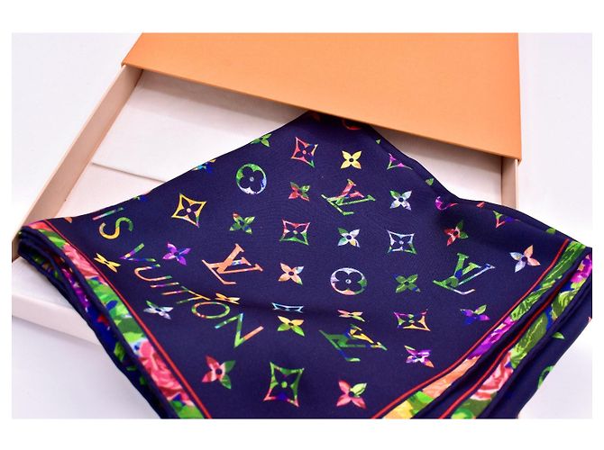 Louis Vuitton Monogram Fleurs Seidentuch Blau Mehrfarben - Ansicht 7