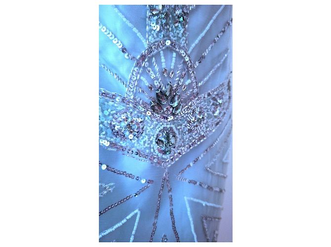 Autre Marque Hellblaues Abendkleid mit Pailletten und Perlen - Ansicht 12