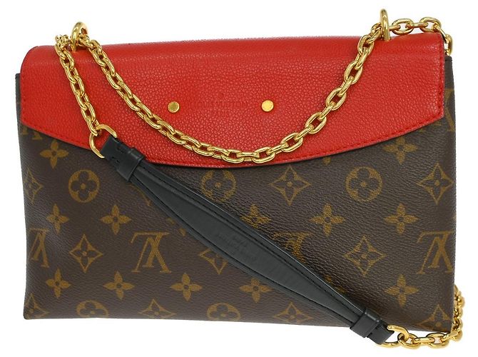 Louis Vuitton Saint Placide in tela Monogram e pelle Marrone - vista 2