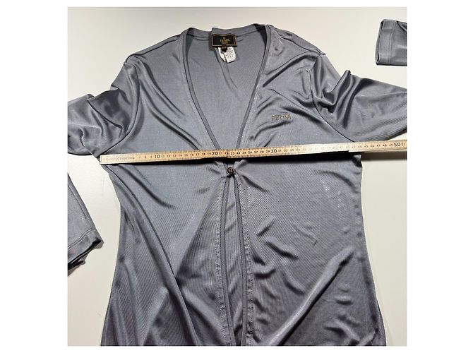Fendi Grauer V-Ausschnitt Cardigan - Ansicht 5