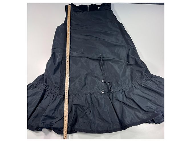 Moncler Vestido Mini sin mangas de Nylon Negro - vista 7