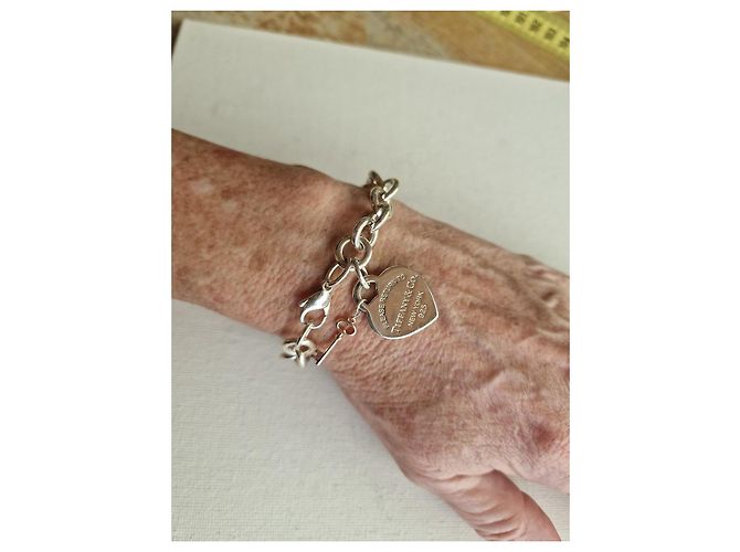 Tiffany & Co Bracciale Tiffany Return to en argento e metallo Rubedo Rosa - vista 3