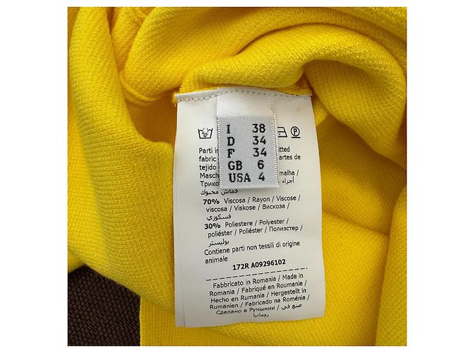 Moschino Boutique gelber Pullover mit Cut-Out-Ausschnitt - Ansicht 3