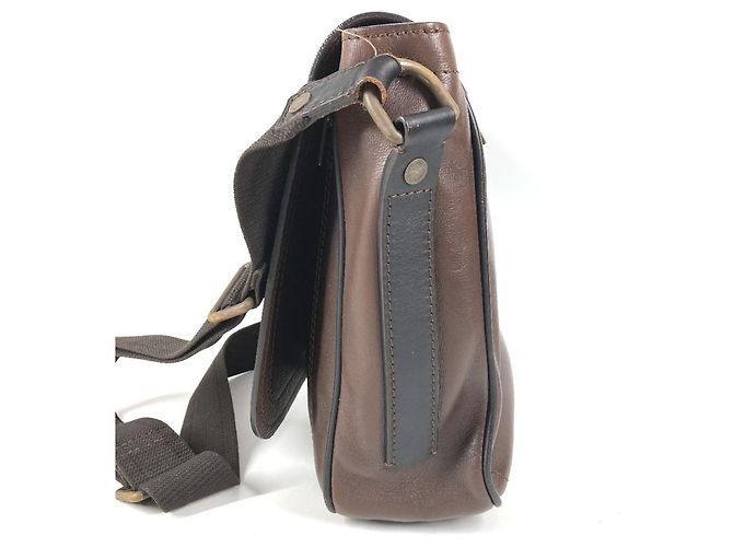 Louis Vuitton M92994 Utah Ohama Messenger Bag Marrone - vista 3