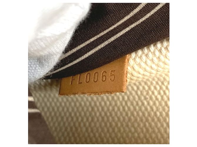 Louis Vuitton M40042 Antigua Buzas PM Borsa Messenger Marrone Bianco Crudo - vista 16