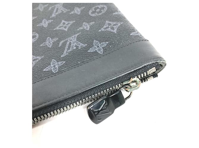Pochette Apollo Vivienne Monogram Eclipse Louis Vuitton Nero - vista 9