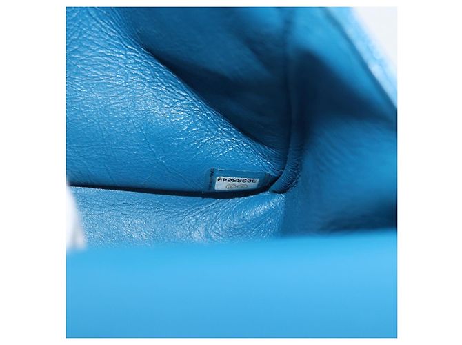 CHANEL Matelasse 25 Chain Shoulder Bag Caviar Skin Blue Gold CC Auth 189073SM D'oro - vista 26