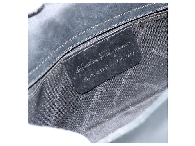 Borsa a tracolla Salvatore Ferragamo Gancini in pelle nera e argento Auth ka4963 Nero - vista 14