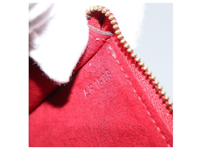LOUIS VUITTON Epi Pochette Accessoires Pochette Rossa M52947 LV Auth 188828 - vista 12