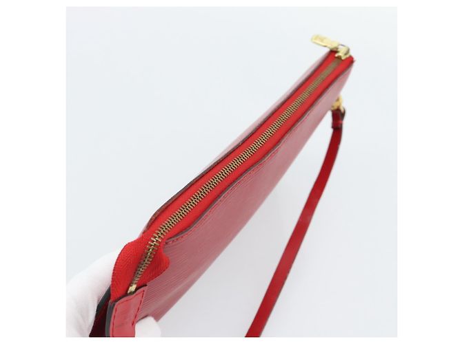 LOUIS VUITTON Epi Pochette Accessoires Pochette Rossa M52947 LV Auth 188828 - vista 6