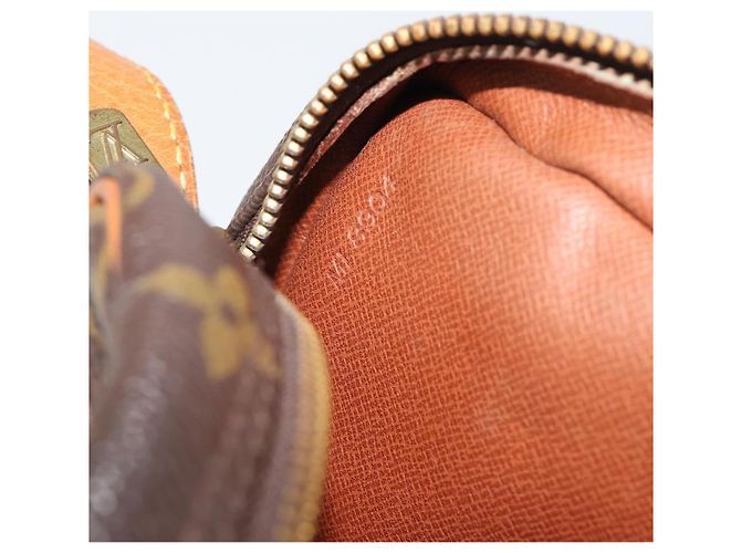 LOUIS VUITTON Monogram Jeune Fille GM Shoulder Bag M51225 LV Auth 188419 Monogramma - vista 12