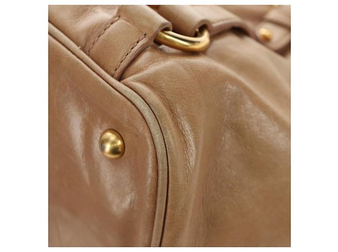 Borsa Miu Miu in pelle beige oro Auth 186439V D'oro - vista 18