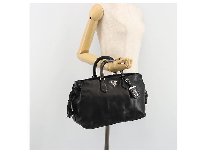 Bolso PRADA de cuero negro plata Auth 186430A - vista 27