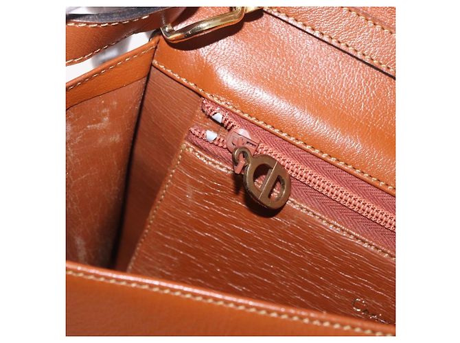 Borsa a Spalla Christian Dior in Pelle Marrone Oro Auth 189363 D'oro - vista 20