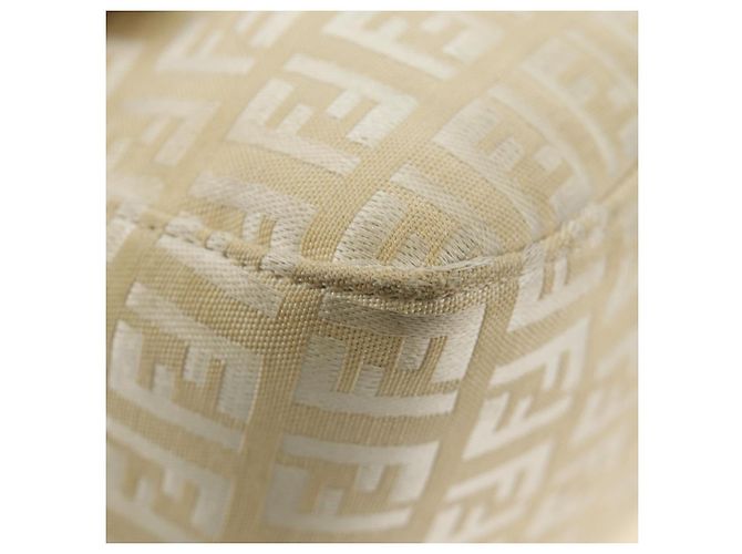 Borsa a tracolla FENDI Zucchino Canvas Mamma Baguette Bianco Argento Auth 186466V - vista 14
