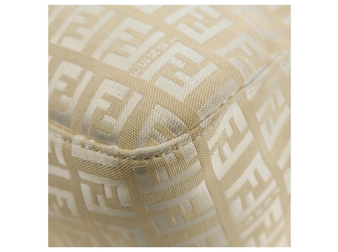 Borsa a tracolla FENDI Zucchino Canvas Mamma Baguette Bianco Argento Auth 186466V - vista 17