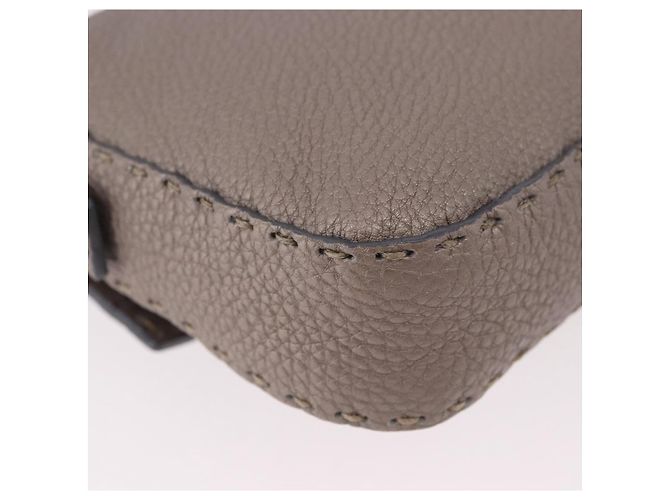 FENDI Celeria Mamma Baguette Schultertasche aus Leder Grau 8BR101 Auth 187996SAM Braun - Ansicht 12
