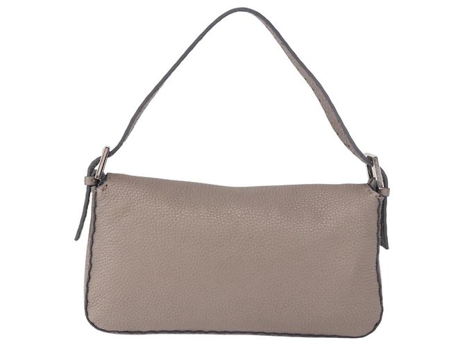 FENDI Celeria Mamma Baguette Schultertasche aus Leder Grau 8BR101 Auth 187996SAM Braun - Ansicht 3