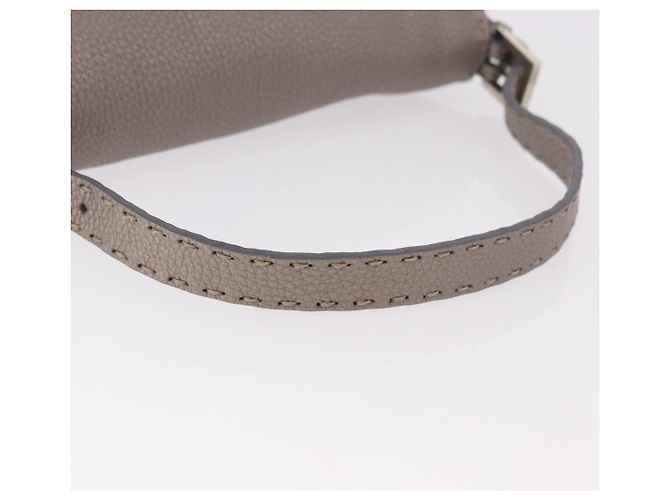 FENDI Celeria Mamma Baguette Schultertasche aus Leder Grau 8BR101 Auth 187996SAM Braun - Ansicht 7