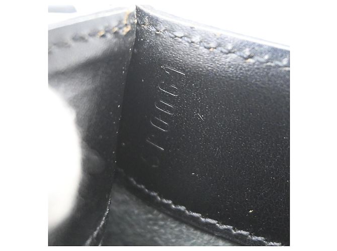 Pochette Demi Lune Louis Vuitton en piel Epi Negro - vista 5