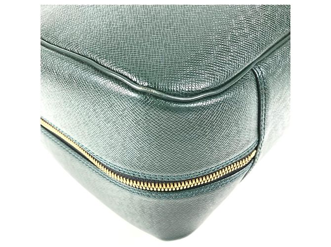 Borsa Louis Vuitton Taiga Elanga Enpoche Verde - vista 7