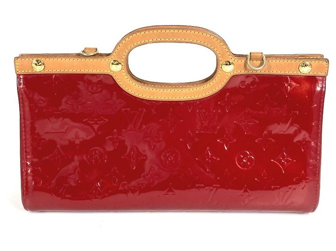 Bolso Louis Vuitton Monogram Vernis Roxbury Drive Roja - vista 2