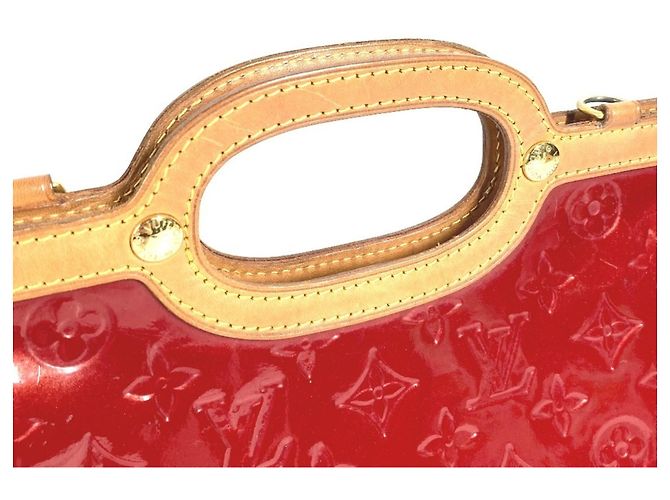 Bolso Louis Vuitton Monogram Vernis Roxbury Drive Roja - vista 6