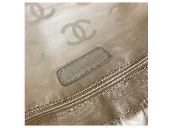 Borsa Tote CHANEL Vintage Logo Triple Coco CC Mark Bianco - vista 15