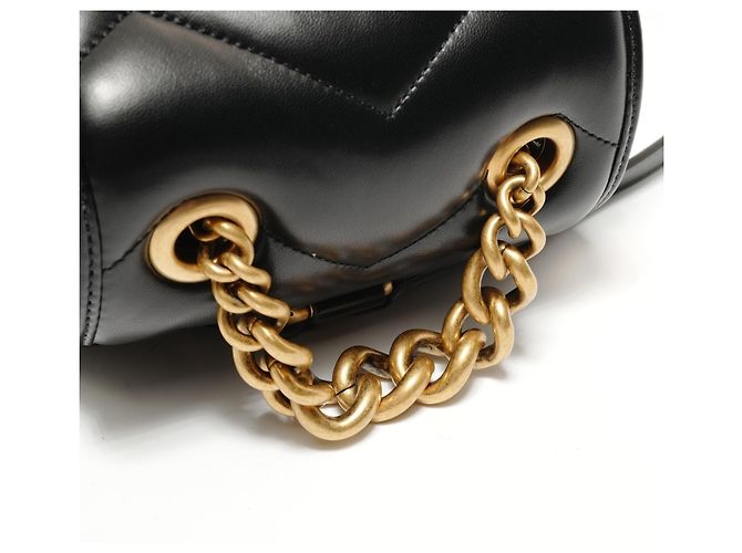 Gucci GG Marmont gesteppter Lederrucksack Schwarz - Ansicht 12