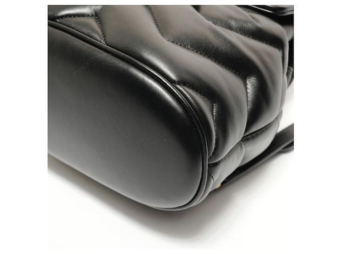 Gucci GG Marmont gesteppter Lederrucksack Schwarz - Ansicht 6