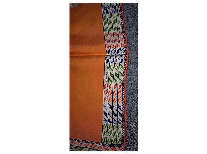 Bufanda de seda Hermès 'Favori du Faubourg' Roja Azul Verde Naranja - vista 10