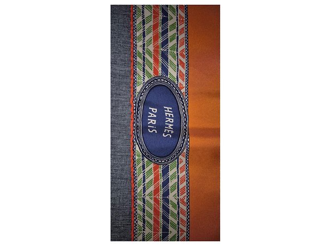 Bufanda de seda Hermès 'Favori du Faubourg' Roja Azul Verde Naranja - vista 3