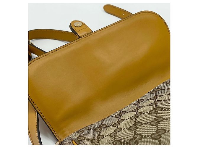 Borsa a tracolla Gucci Sukey in giallo - vista 10