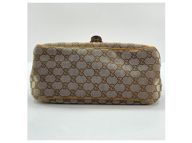 Borsa a tracolla Gucci Sukey in giallo - vista 8