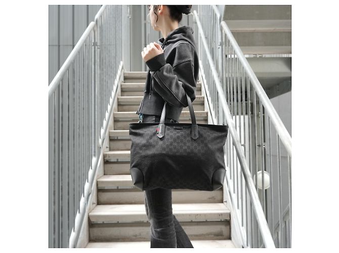 Borsa Tote Gucci GG Canvas Nero - vista 13