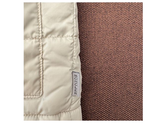 Giacca Moncler da Donna in Crema Bianco - vista 4