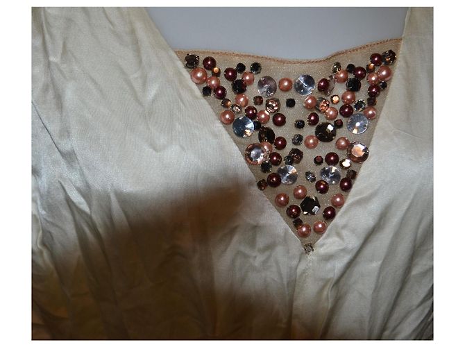 Kurzes La Perla Seidenkleid in Elfenbein mit Perlen Roh Creme - Ansicht 2
