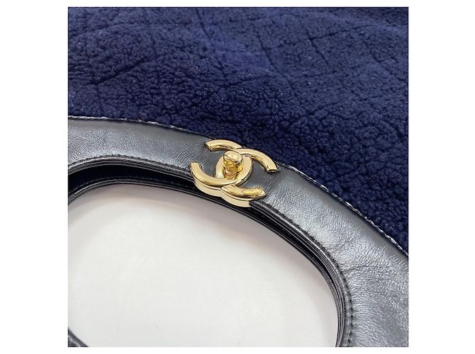 Borsa a tracolla CHANEL 31 Chanel blu navy - vista 14